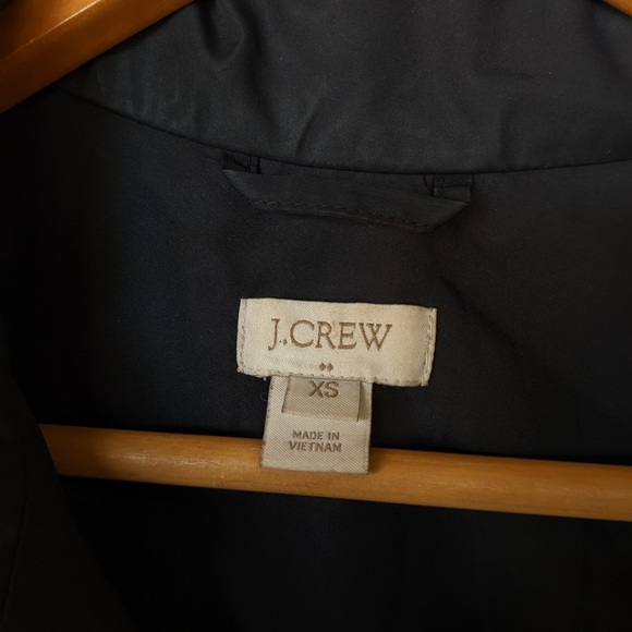 J. CREW black quilted zip-up packable puffer jacket - Picture 2 of 10